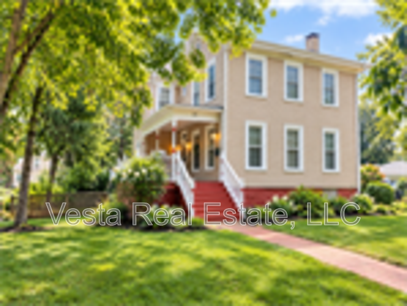 300 E Cypress St