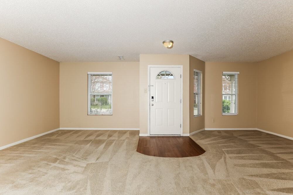12219 Maize Dr - Photo 5 of 16