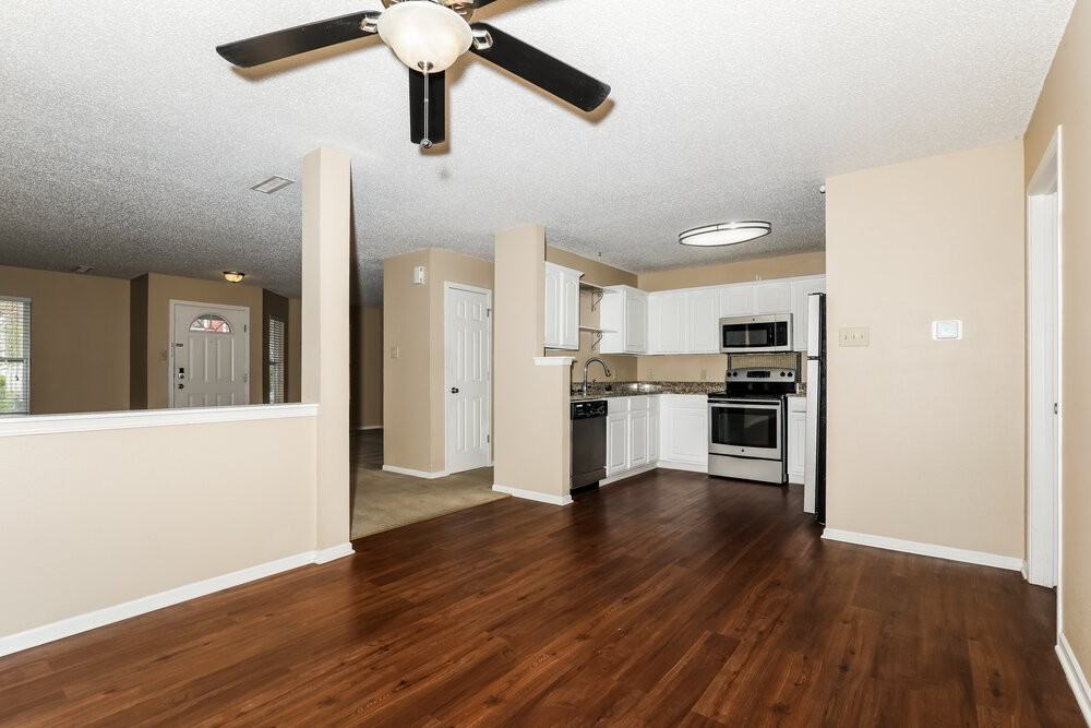12219 Maize Dr - Photo 7 of 16