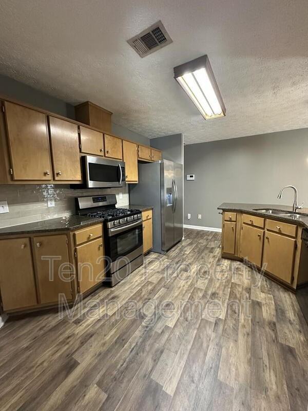 7124 Vinings Ct - Photo 6 of 28