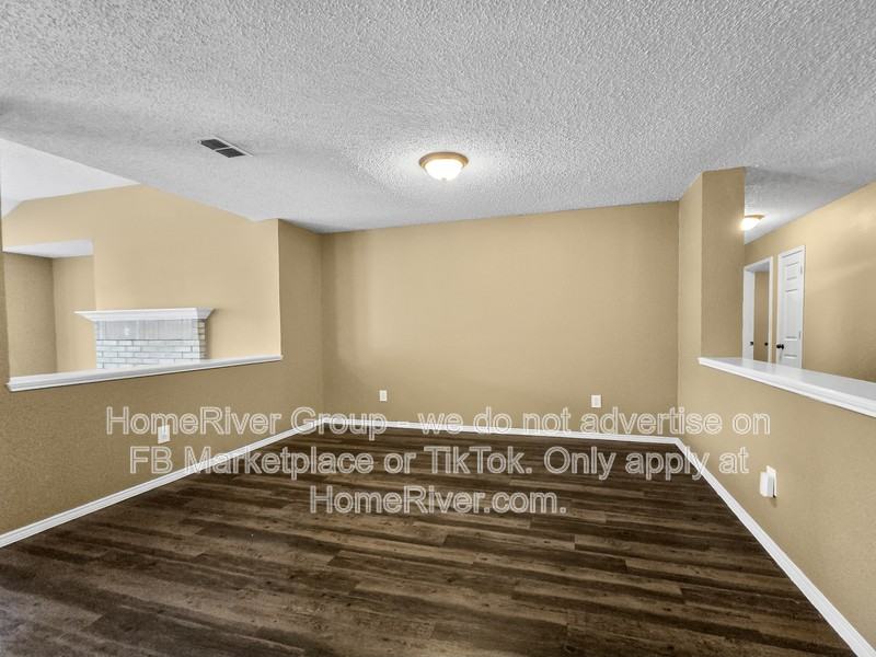 171 Palm Dr - Photo 4 of 22