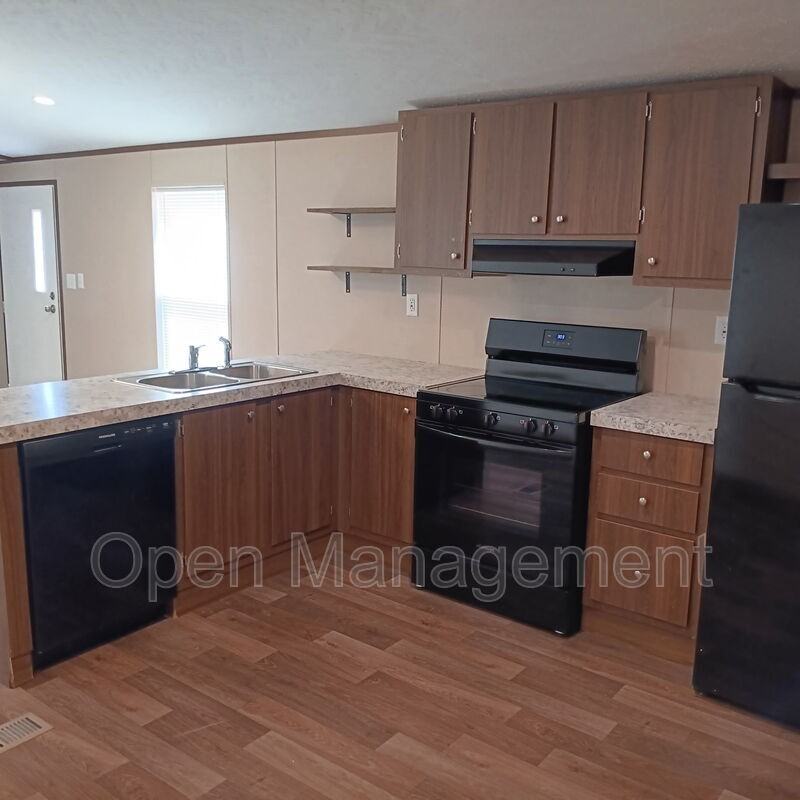 2501 Martin Luther King Blvd - Photo 7 of 11