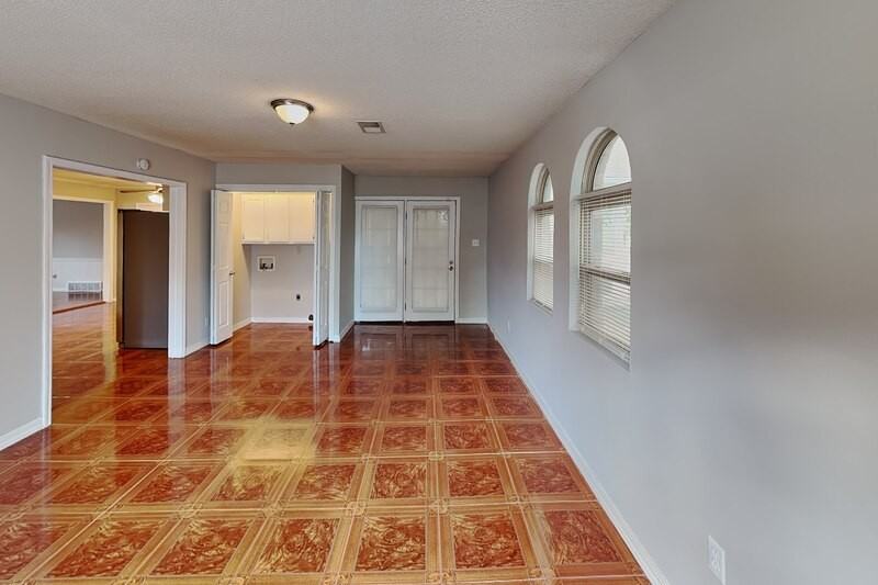4048 Mintane Cv - Photo 3 of 20