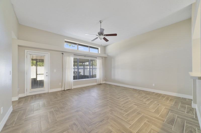 11904 Desmar Ct - Photo 4 of 11