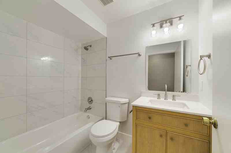 11904 Desmar Ct - Photo 6 of 11