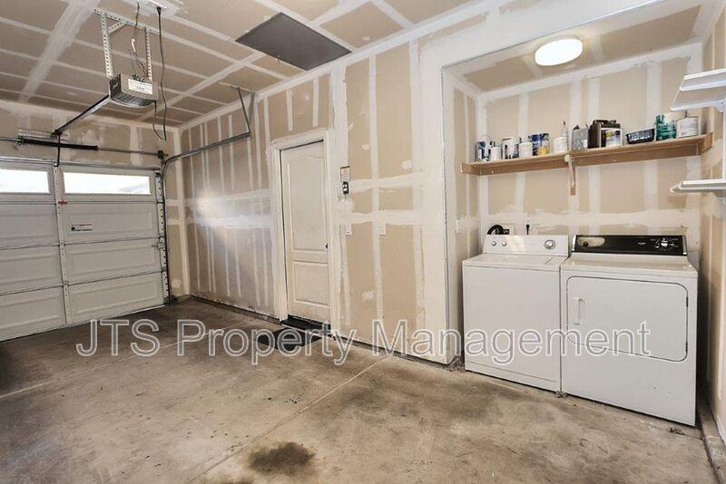 9041 Crescenda Ln - Photo 6 of 50