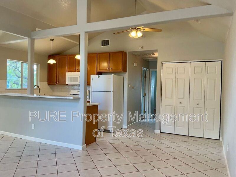 909 Hill Wood Dr #A - Photo 5 of 19