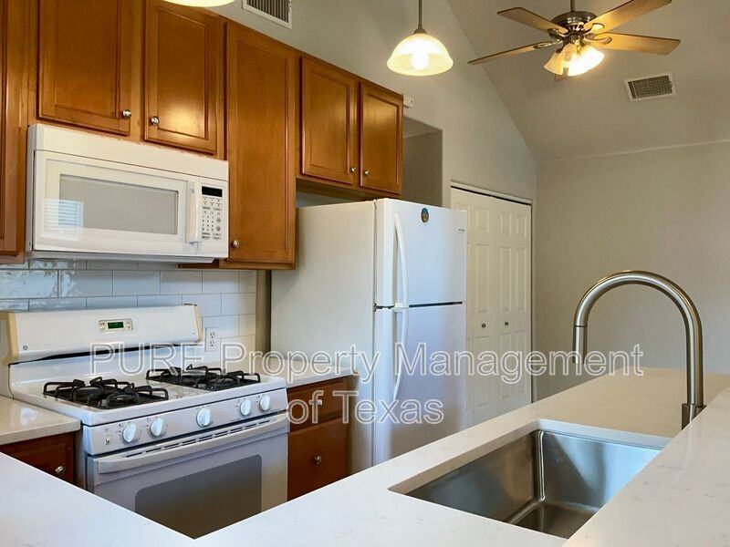 909 Hill Wood Dr #A - Photo 7 of 19