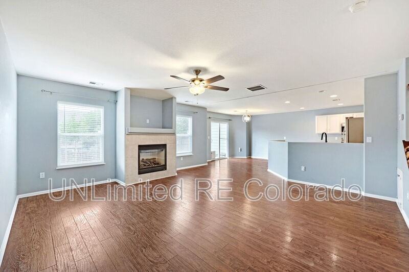 5744 Raleigh Cir - Photo 4 of 19