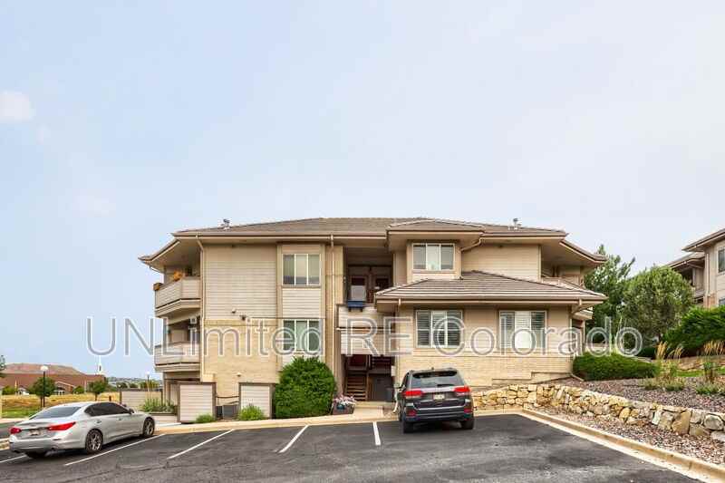 920 E Plum Creek Pkwy #106 - Photo 2 of 9