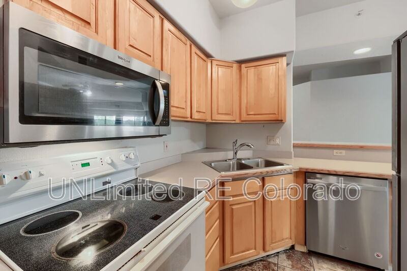 920 E Plum Creek Pkwy #106 - Photo 6 of 9