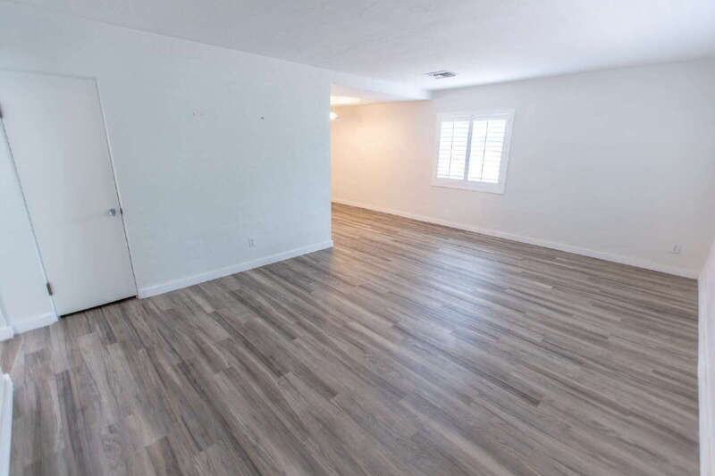 2246 E Weldon Ave - Photo 6 of 35