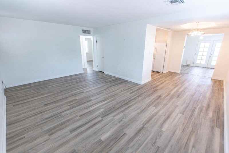 2246 E Weldon Ave - Photo 7 of 35