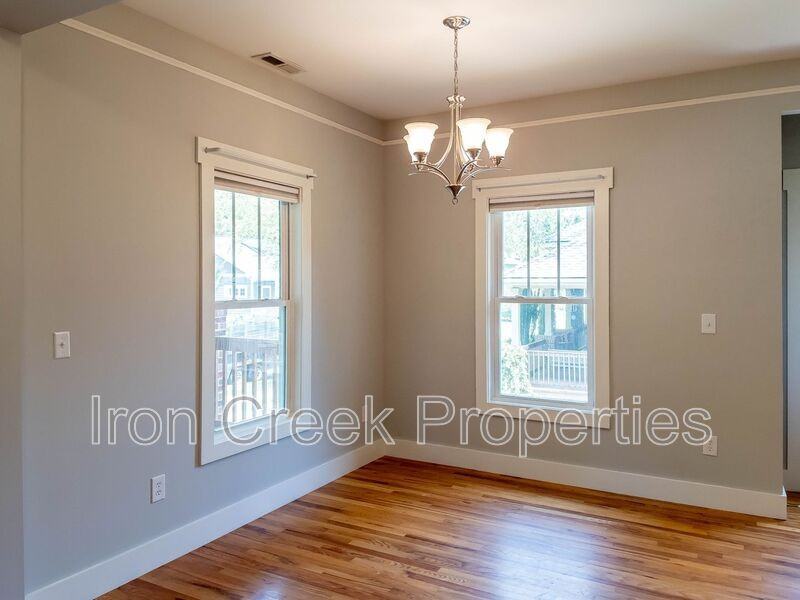 117 Estelle Park Dr - Photo 4 of 22