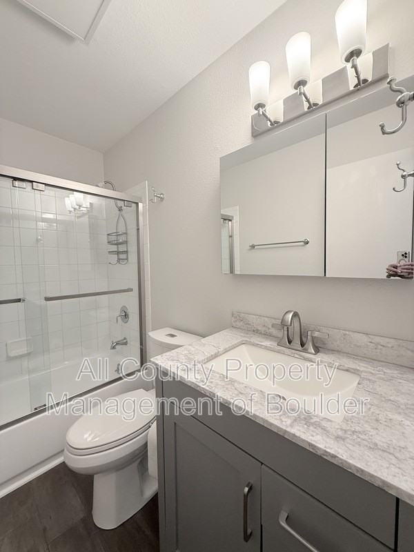 780 W Moorhead Cir #B - Photo 6 of 22