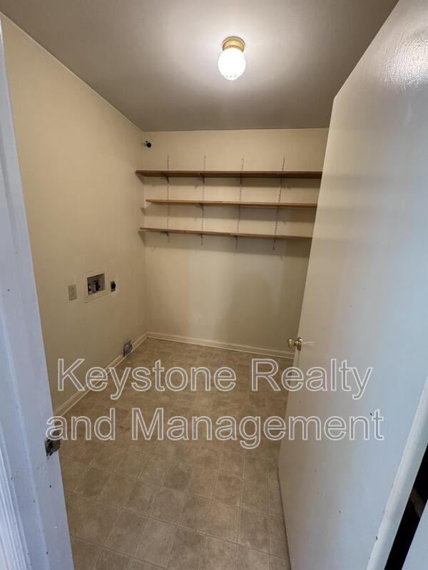 3959 Tanglewood Dr - Photo 6 of 13