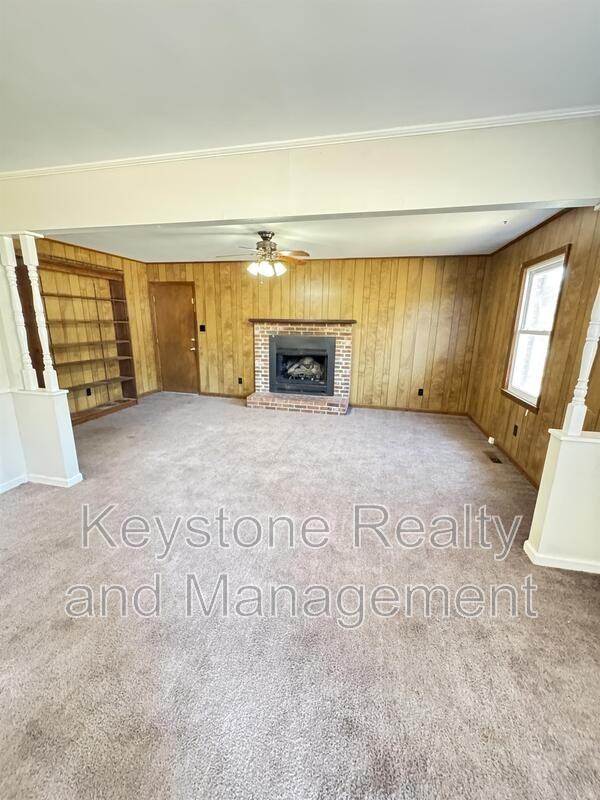3959 Tanglewood Dr - Photo 7 of 13