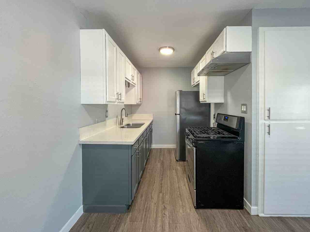 1600-1602 Cedar Ave - Photo 7 of 38