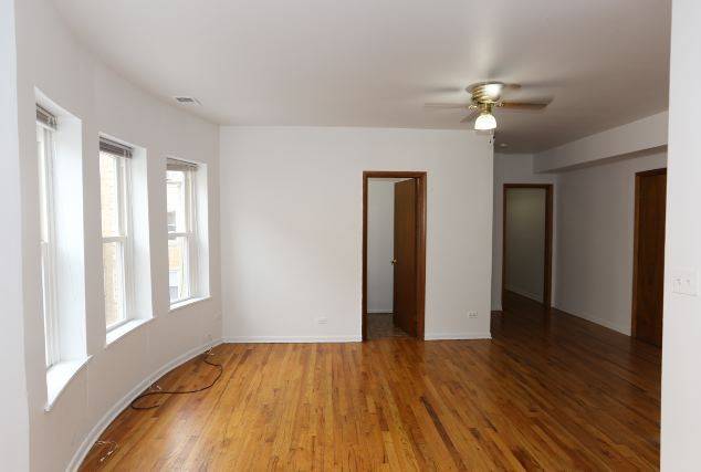 4511 N Malden St #2A - Photo 5 of 18