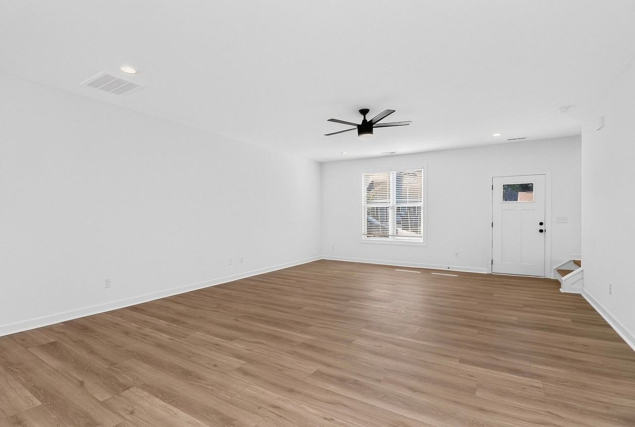 3914 Amerigo St - Photo 7 of 20