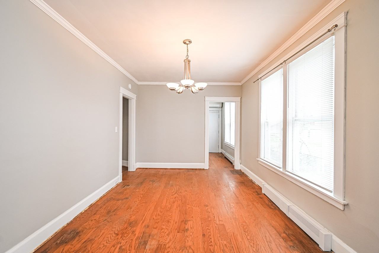 5409-5411 Carthage Avenue - Photo 7 of 40