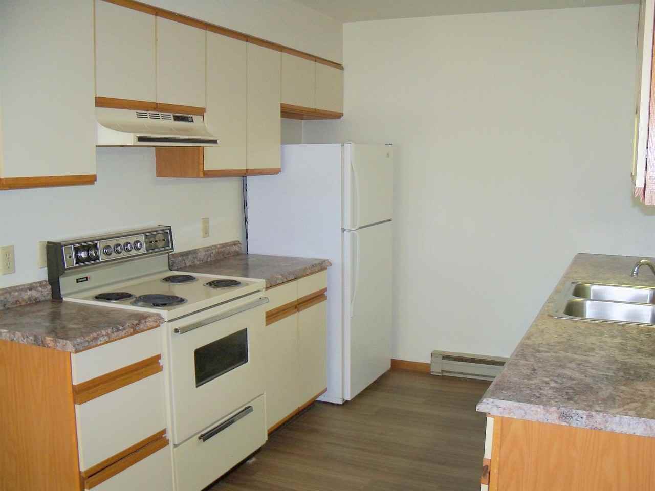 1350 Panners Place - Photo 2 of 10