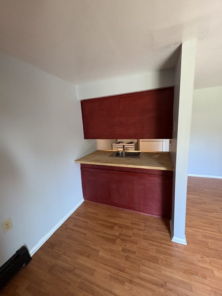 4103 East 4th Street - Photo 6 of 12