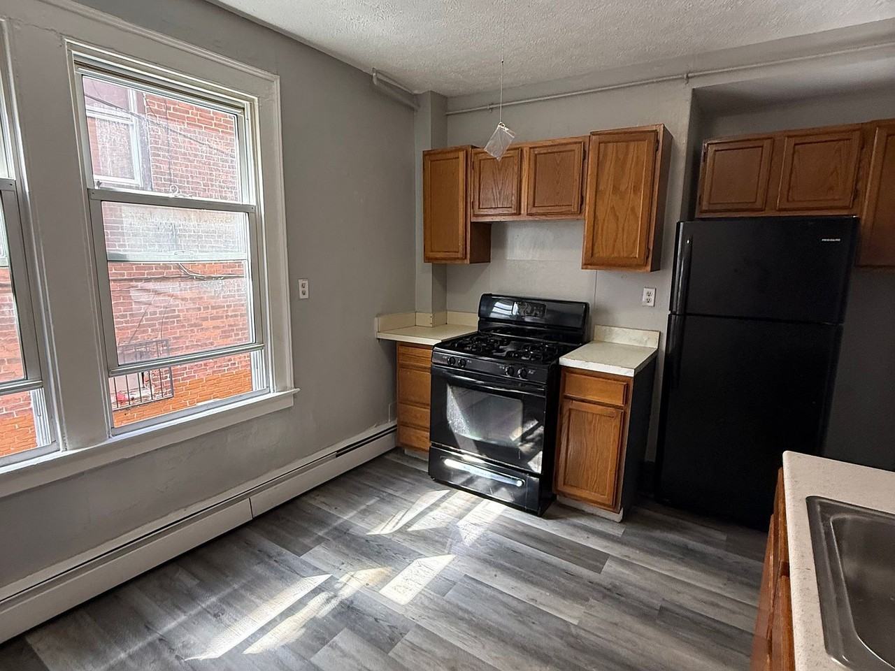 118 - 120 Hillside Avenue - Photo 2 of 5
