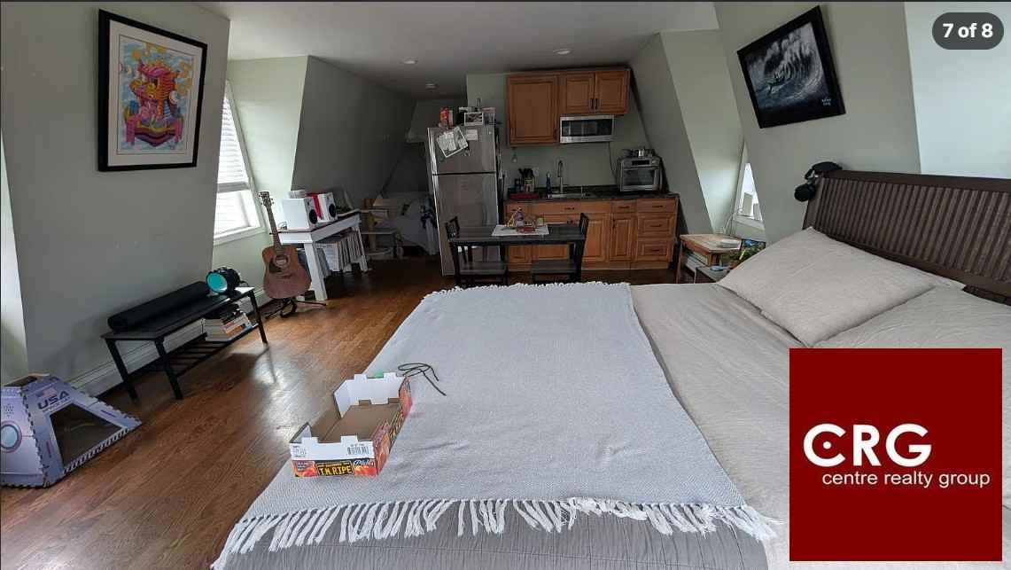 88 Hawthorn St #3rdFL - Photo 7 of 12