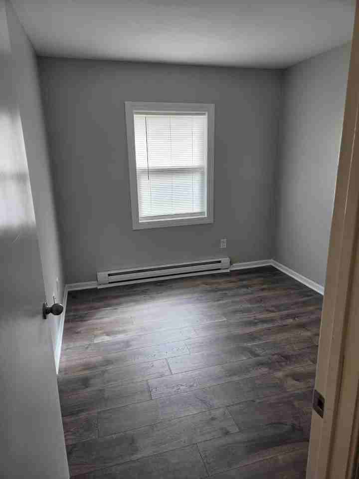 24205 West Hazelcrest Drive - Photo 2 of 7
