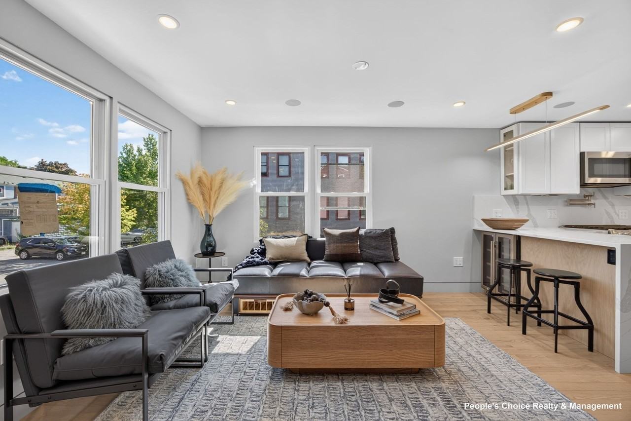 97 Winslow Ave - Photo 2 of 38