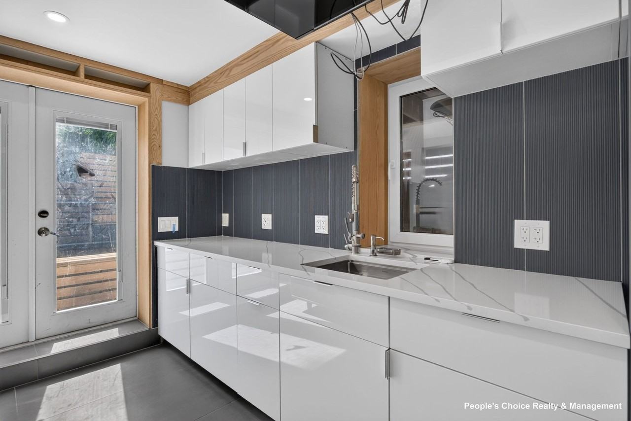 97 Winslow Ave - Photo 4 of 38