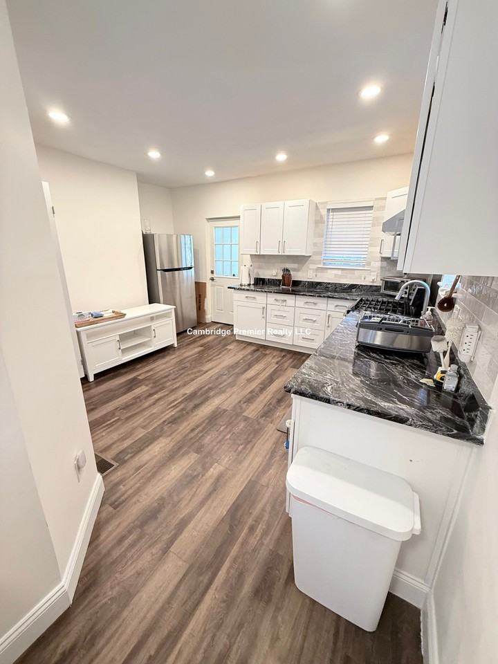 Pitman St - Photo 2 of 23