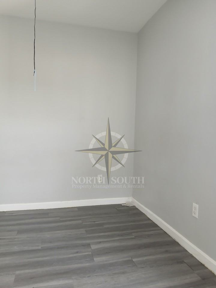 137 Fifth Street Fall River - Photo 4 of 7