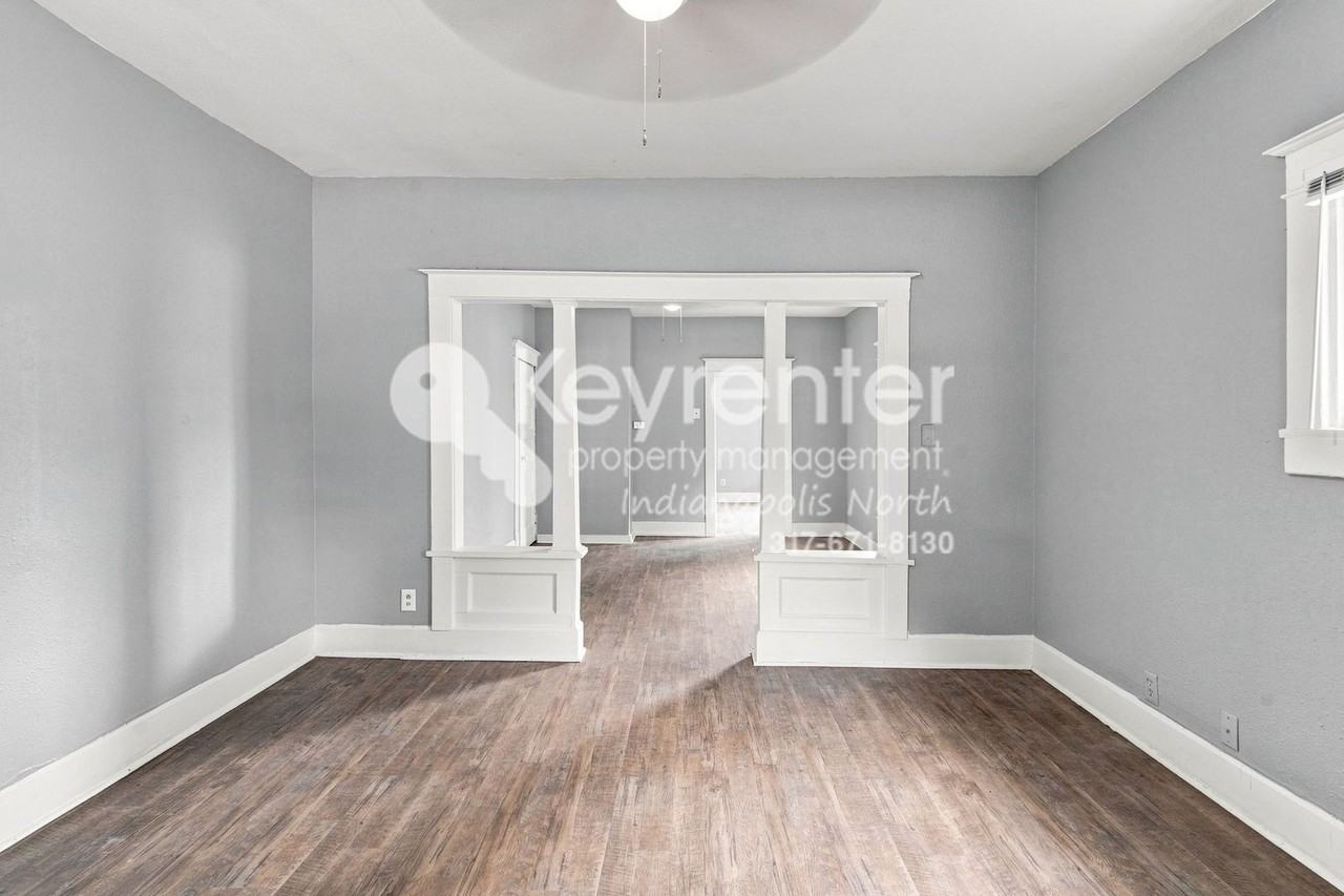 1531 Hiatt St - Photo 4 of 18