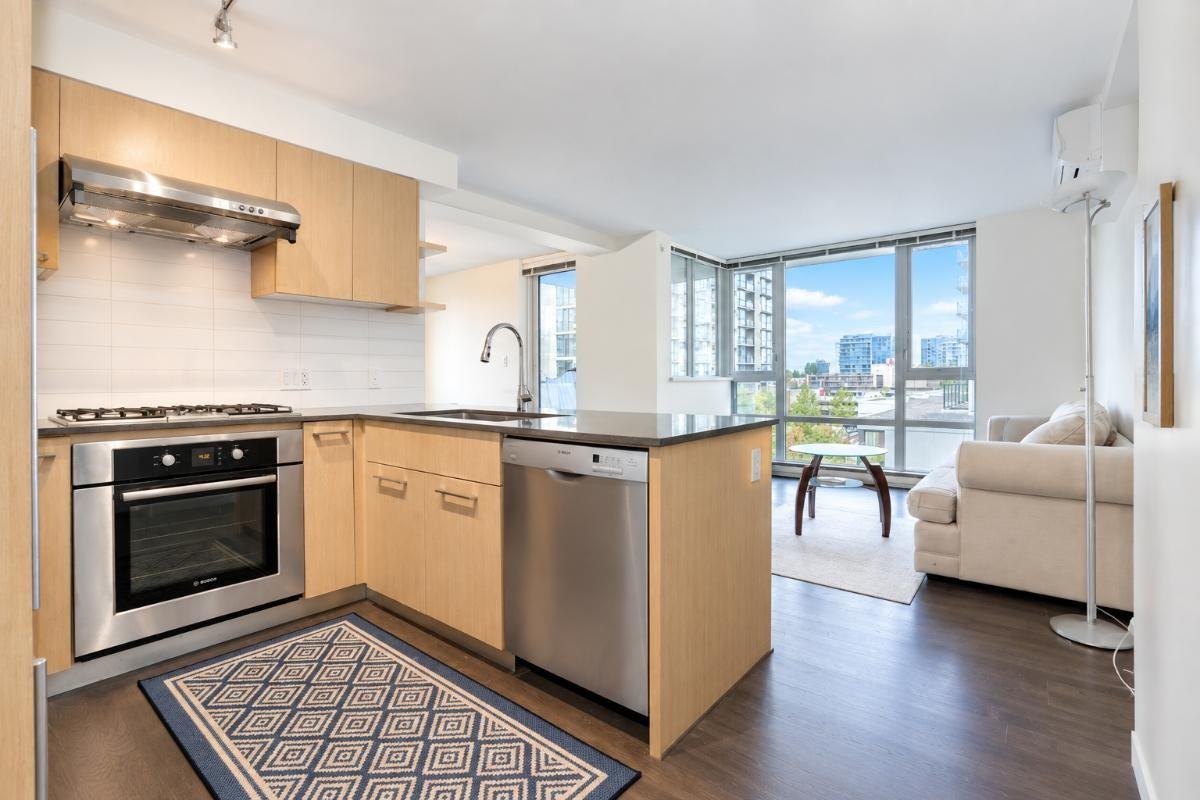 7979 Firbridge Way #8xx - Photo 4 of 20