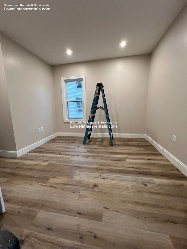 7 Exeter St #2L - Photo 4 of 11