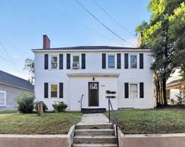 229 Academy Ave Nw - Photo 1 of 1
