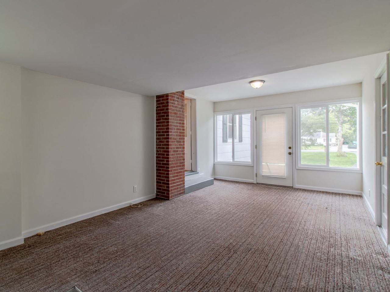 1517 Savannah Rd - Photo 6 of 28