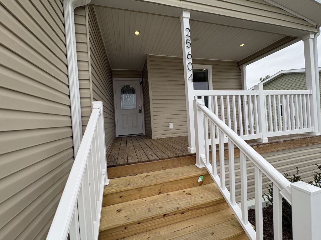 25604 Medinah Dr - Photo 2 of 29