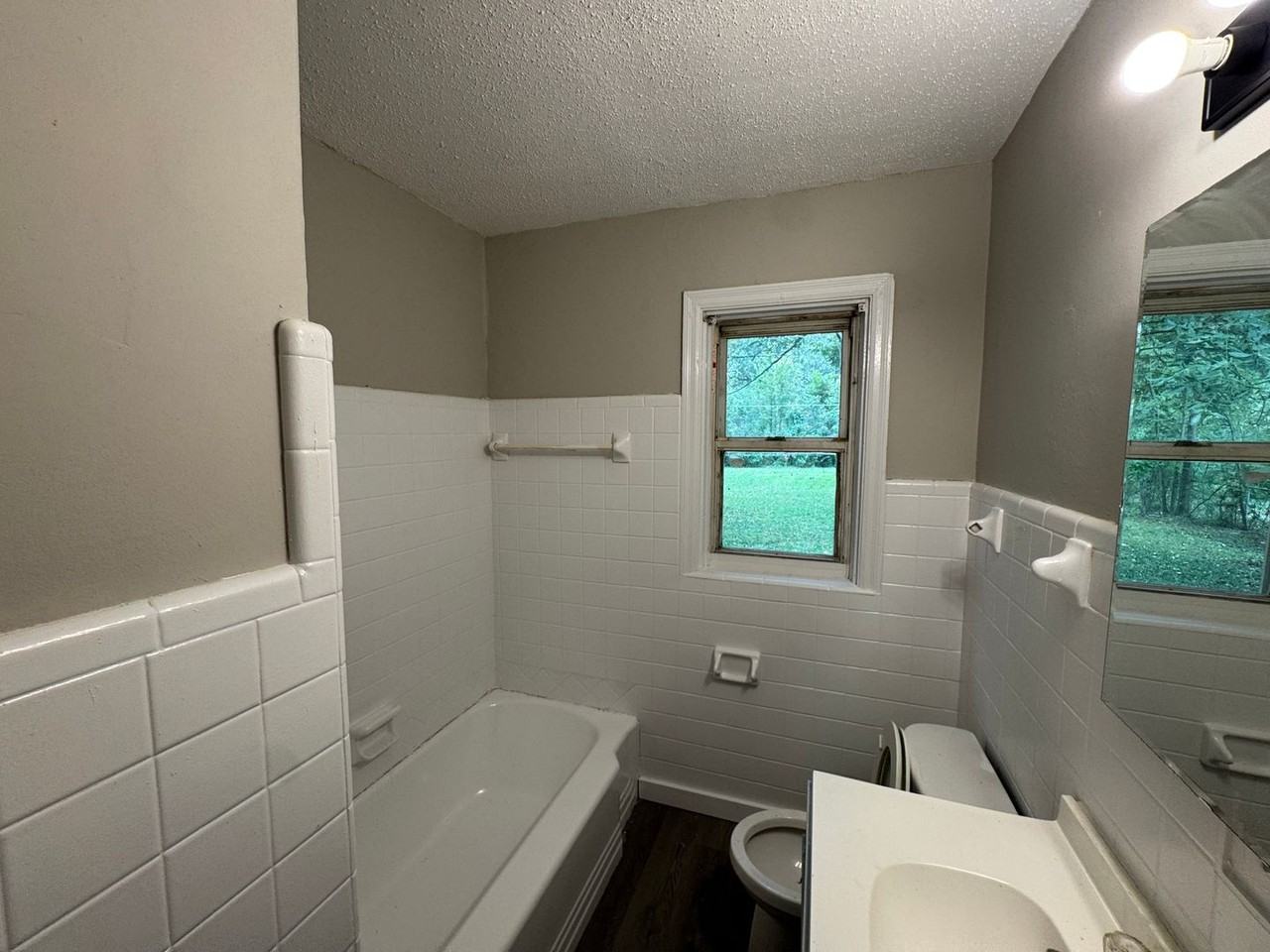 1081 Mcevers Rd - Photo 6 of 11