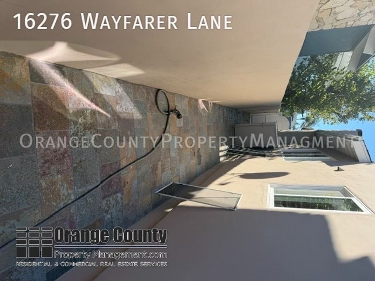 16276 Wayfarer Ln - Photo 3 of 8