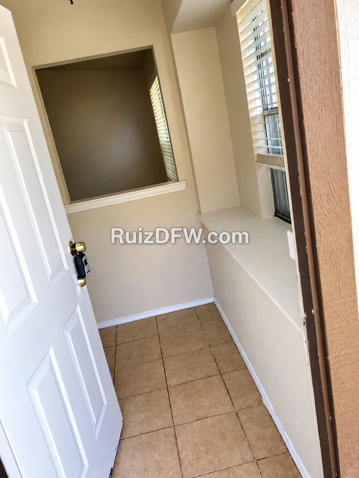 7517 Tiffany Meadows Ln - Photo 5 of 10