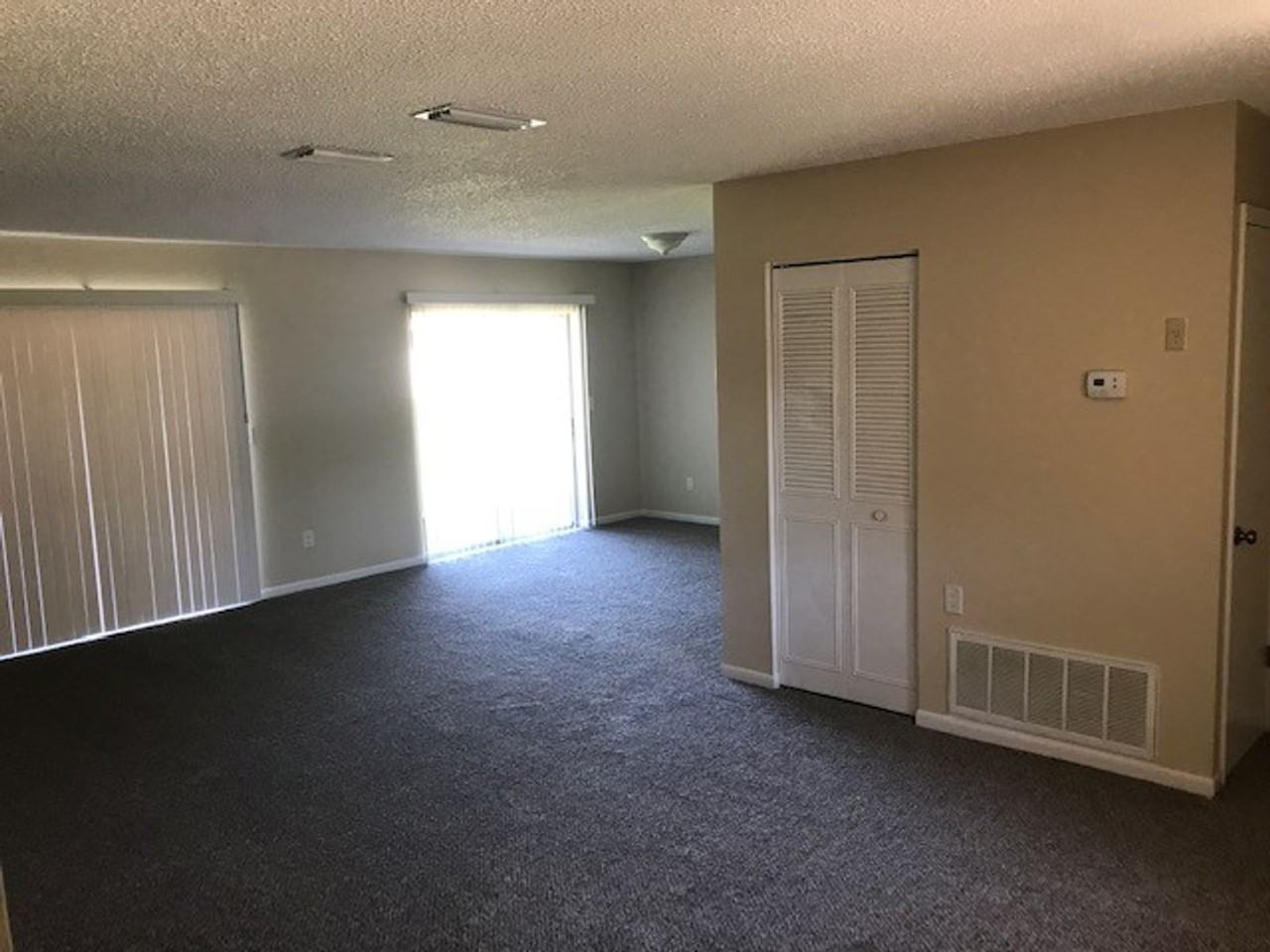 9172 Patio Ct - Photo 3 of 12