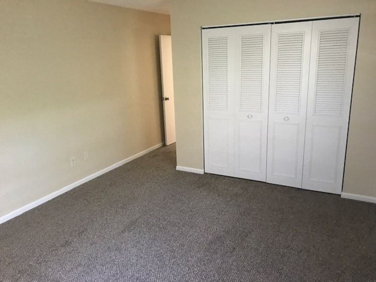 9172 Patio Ct - Photo 6 of 12
