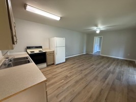 featured image of 719 719 & 721 Claire Ave.