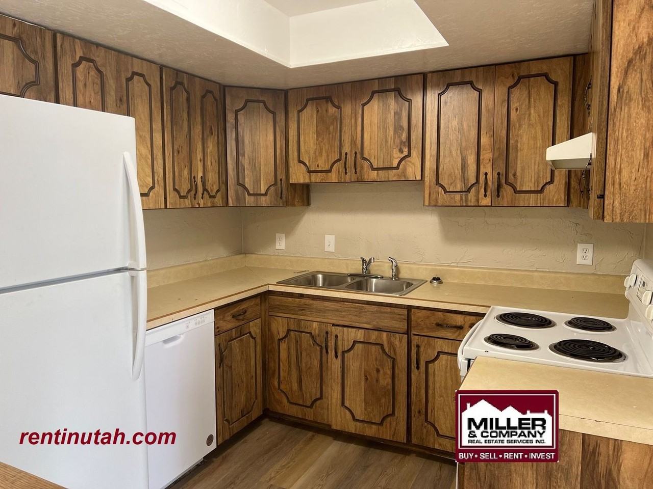7684 S Sunrise Pl W - Photo 2 of 11