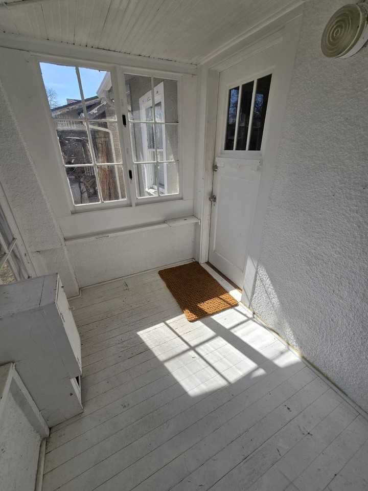 1107 S Ogden St - Photo 7 of 13