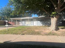 featured image of 705 N Heights Dr