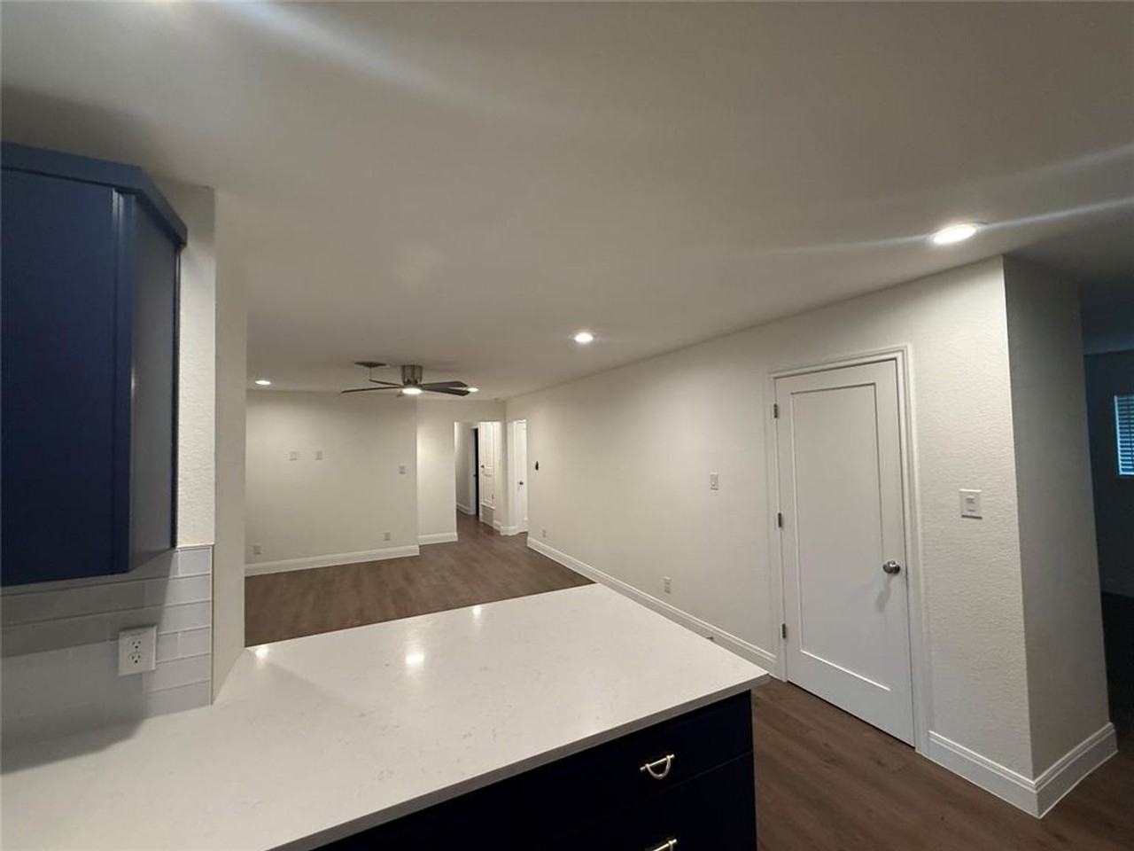 5705 Coventry Ln - Photo 5 of 26